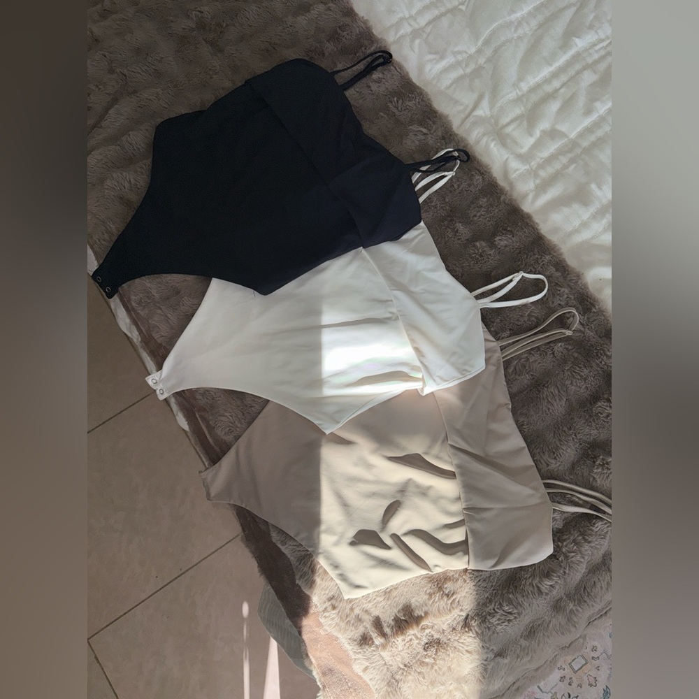 Forever 21 contour bodysuit bundle